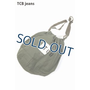 画像1: 「TCB jeans/TCBジーンズ」US ARMYパーソナルエフェクトバッグ【オリーブ】