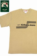 「KIRIKABU JEANS/キリカブジーンズ」OITA プリントTシャツ【サンドカーキ】