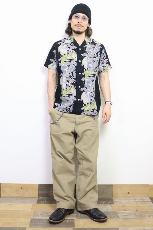 他の写真3: 「STUDIO D'ARTISAN/ステュディオ・ダ・ルチザン」トルネード豚アロハシャツ【ブラック】