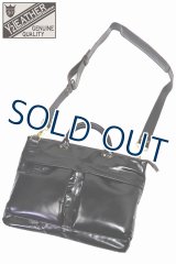 「Y'2 LEATHER/Y'2レザー」ヴィンテージホース ヘルメットバッグ【ブラック】