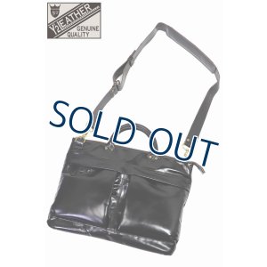 画像1: 「Y'2 LEATHER/Y'2レザー」ヴィンテージホース ヘルメットバッグ【ブラック】