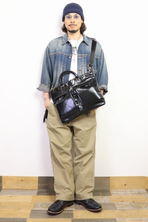 他の写真3: 「Y'2 LEATHER/Y'2レザー」ヴィンテージホース ヘルメットバッグ【ブラック】