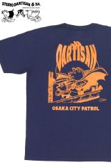 「STUDIO D'ARTISAN/ステュディオ・ダ・ルチザン」OSAKA CITY プリントＴシャツ【ネイビー】