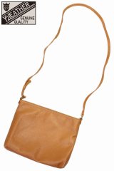 「Y'2 LEATHER/Y'2レザー」ナチュラルスカーステア サコッシュバッグ【キャメル】