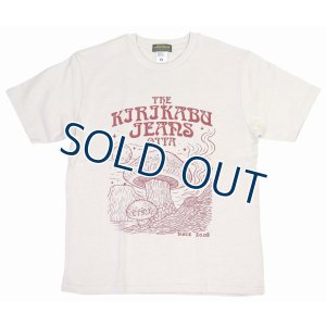 画像2: 「KIRIKABU JEANS/キリカブジーンズ」KINOKO プリントTシャツ【グレージュ×レッド】