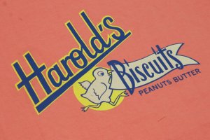 画像: 「Pherrow's/フェローズ」Harold's BiscuitsプリントTシャツ PTシリーズ【サーモン】