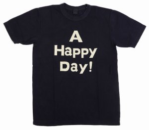 画像: 「UES/ウエス」A HAPPY DAY!プリントTシャツ【ネイビー】