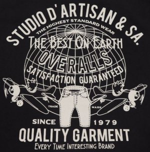 画像: 「STUDIO D'ARTISAN/ステュディオ・ダ・ルチザン」THE BEST ON EARTH プリントＴシャツ【ブラック】