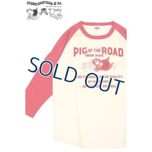 画像1: 「STUDIO D'ARTISAN/ステュディオ・ダ・ルチザン」PIG OF THE ROAD ラグラン7分丈Ｔシャツ【ベージュ×レッド】 (1)