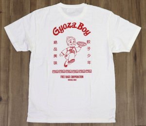 画像: 「FREE RAGE/フリーレイジ」Gyoza Boy プリントリサイクルコットンTシャツ【ホワイト】