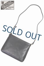 画像: 「Y'2 LEATHER/Y'2レザー」ナチュラルスカーホース サコッシュバッグ【ブラック】