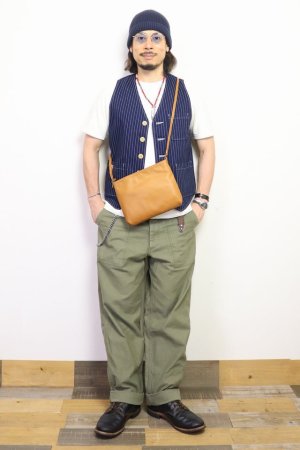 画像: 「Y'2 LEATHER/Y'2レザー」ナチュラルスカーステア サコッシュバッグ【キャメル】