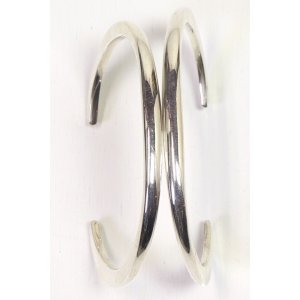 画像2: 「DearStock/ディアストック」甲丸シルバーバングル【3サイズあり】 (2)